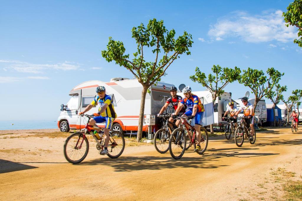 סנטה סוזנה Camping Bon Repos מראה חיצוני תמונה